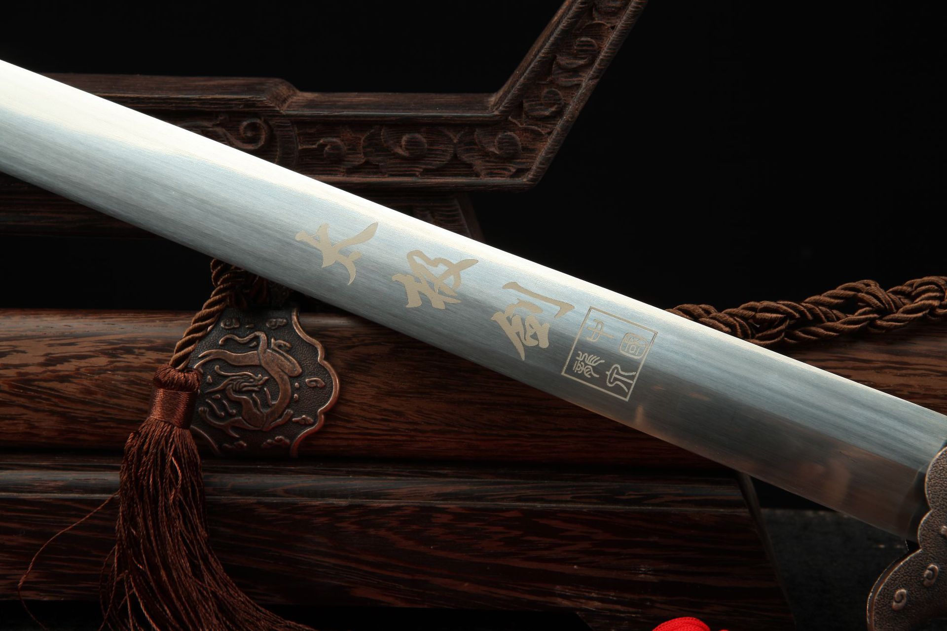 龍泉太極劍價格,龍泉太極劍價格，探尋傳統(tǒng)與現(xiàn)代的完美融合