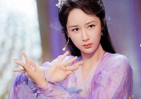 演員錦璇，星光璀璨，演繹無(wú)限魅力之路