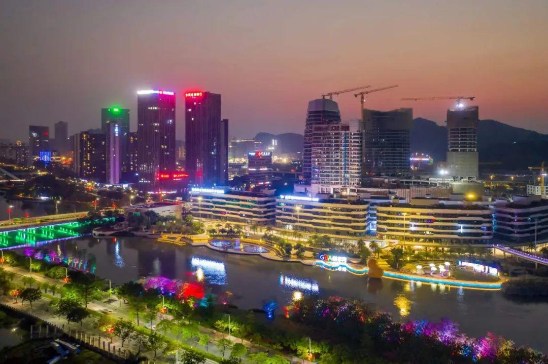 南方傳媒股票行情,南方傳媒股票行情，一場變化、學習與自信的旅程