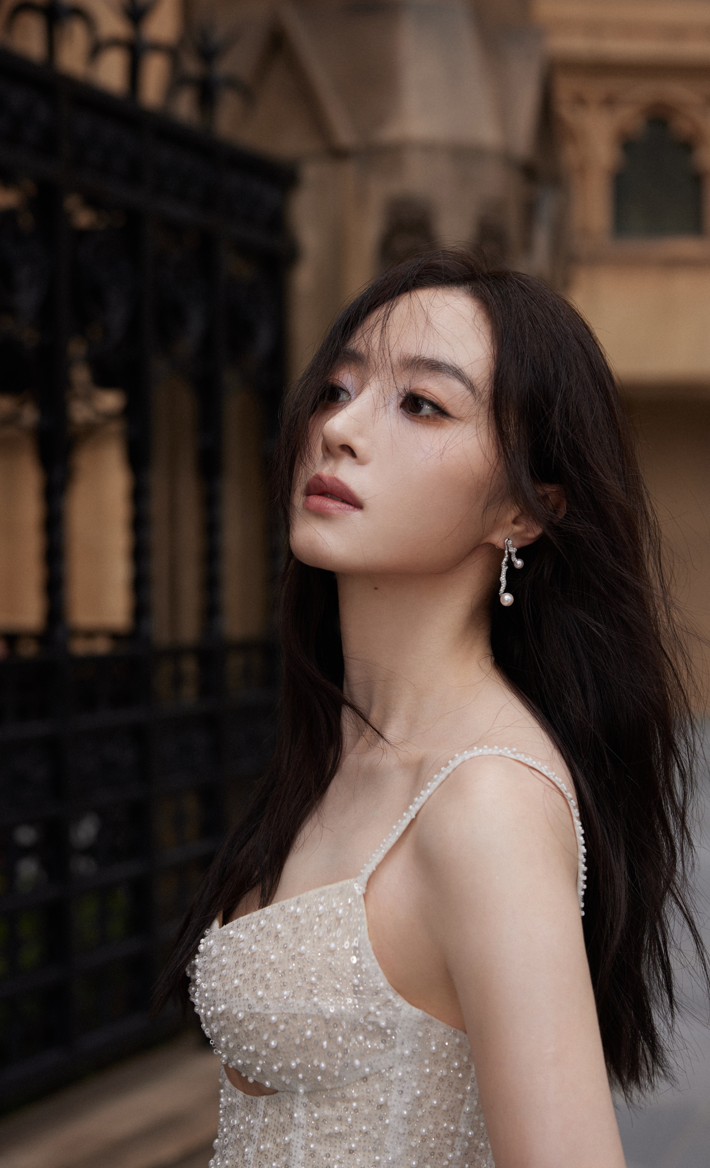 新晉女明星，舞臺到熒屏的蛻變之路——自信與成就感的彰顯