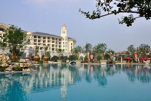 碧桂園歐洲城最新規(guī)劃揭曉，自然美景的探索之旅，喚醒內(nèi)心平靜的生活體驗(yàn)