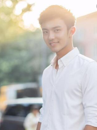 演員高原，探尋自然，心靈寧靜之旅