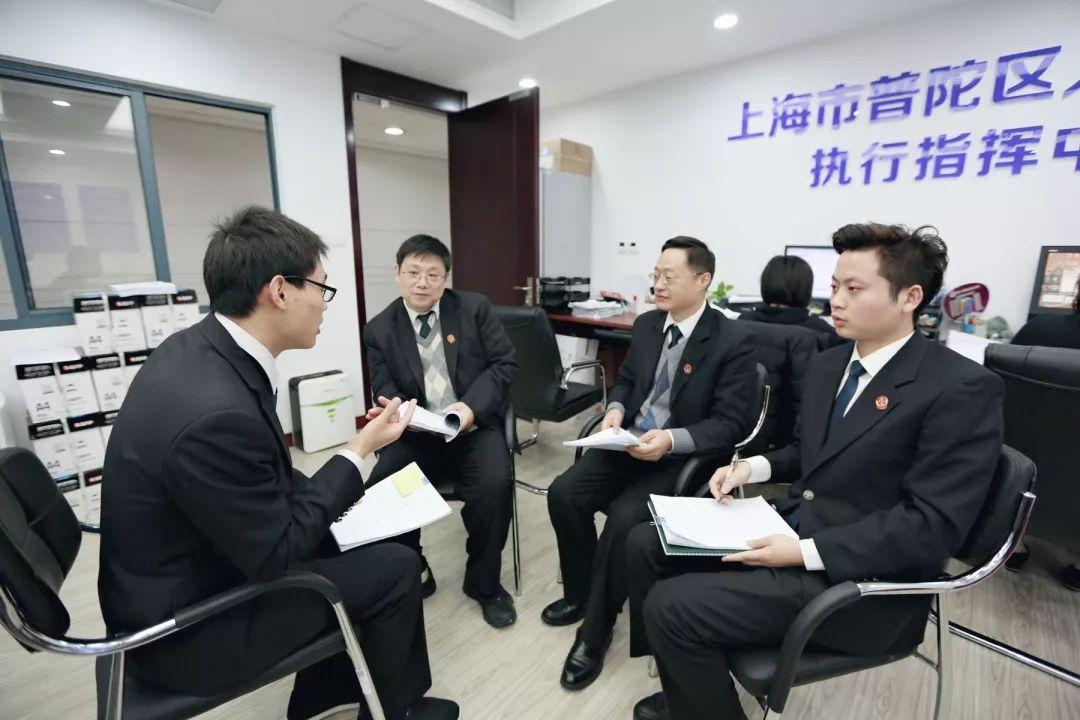 最新股權(quán)交易股票，心靈與自然的美景之旅同步展開