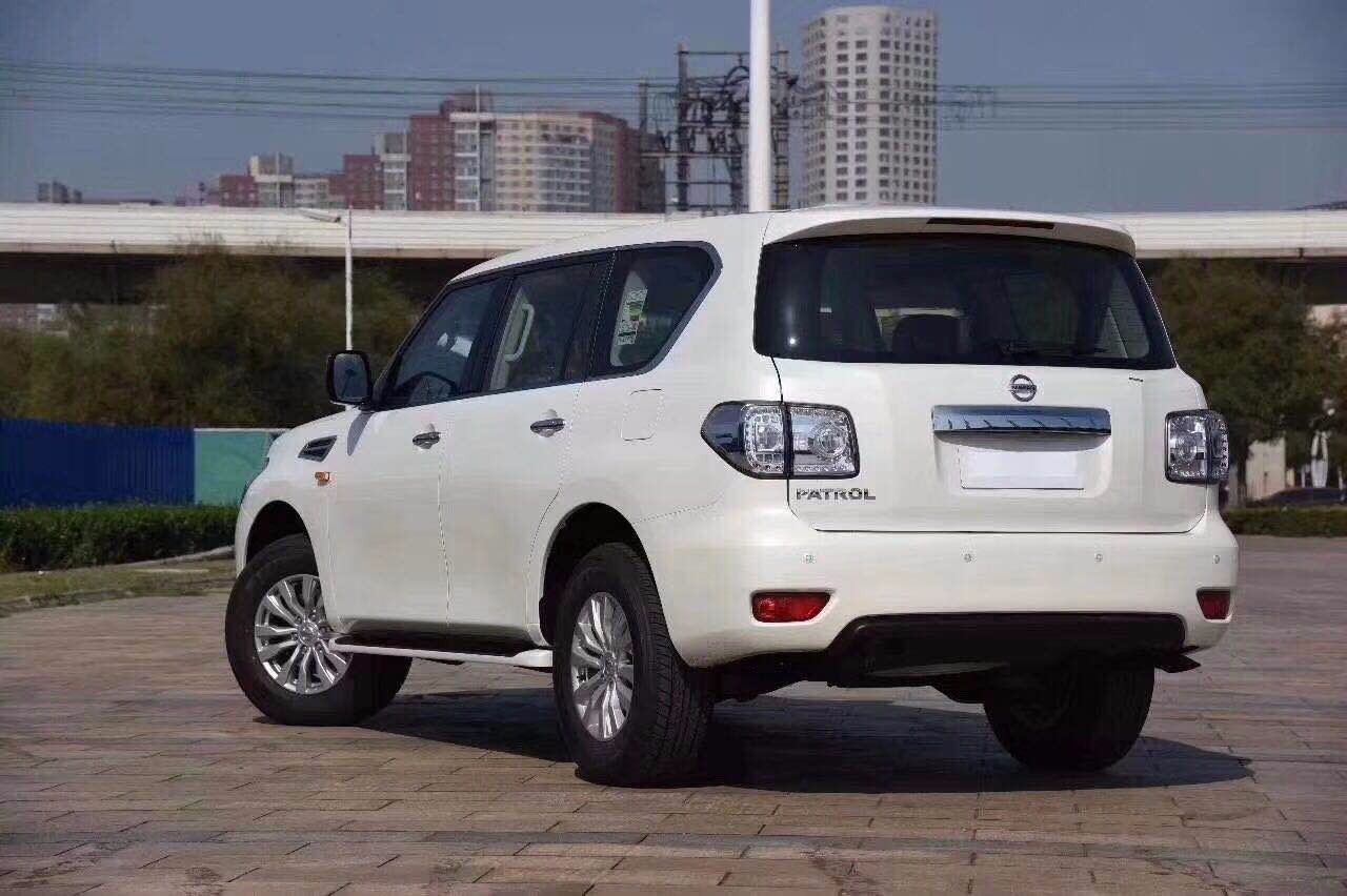 日產(chǎn)最新款越野車，科技與性能的完美融合