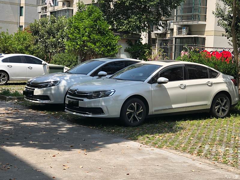 17款C5最新資訊,重磅更新揭秘雪鐵龍全新C5系列，共攬十七款最新資訊！??