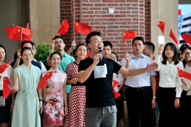 趙云最新歌曲，激勵心靈的力量，感受學(xué)習(xí)自信與成就感