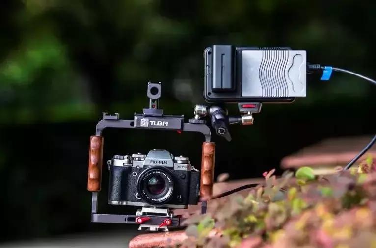 富士XT3上市價(jià)格揭秘，市場(chǎng)反響熱烈，觀點(diǎn)論述全面解析