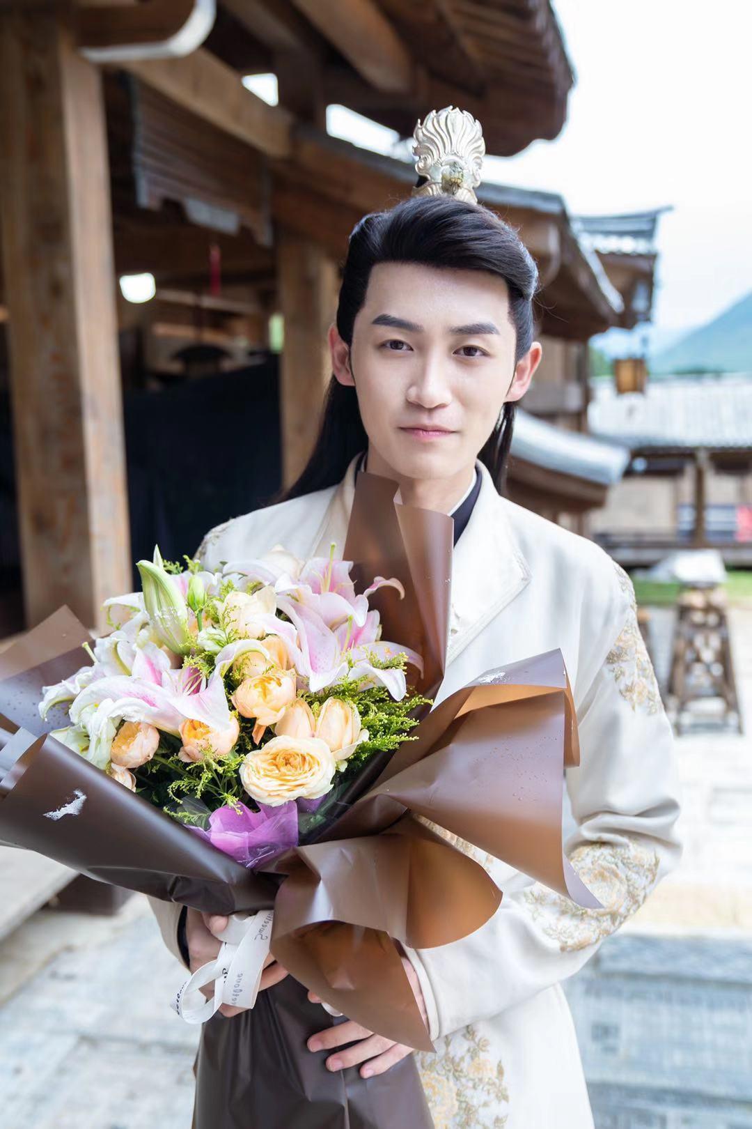 甜妻來襲，Boss大人請自重最新章節(jié)及觀點論述解析