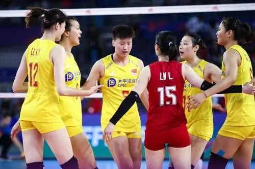 最新女排世界排名，賽場競技背后的溫馨友誼故事