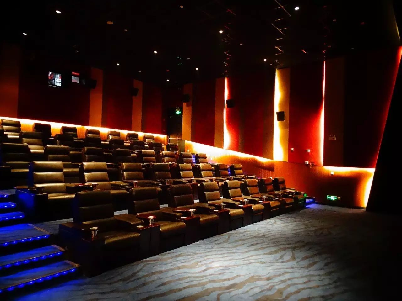 電影院，時(shí)代記憶與影像殿堂的敘述