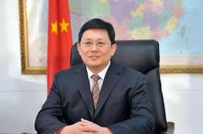 包鋼周秉利最新動(dòng)態(tài)，力量變遷中的自信與成就感之路