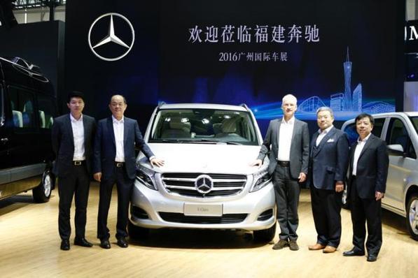 福建男籃全新陣容亮相，備戰(zhàn)賽場蓄勢待發(fā)