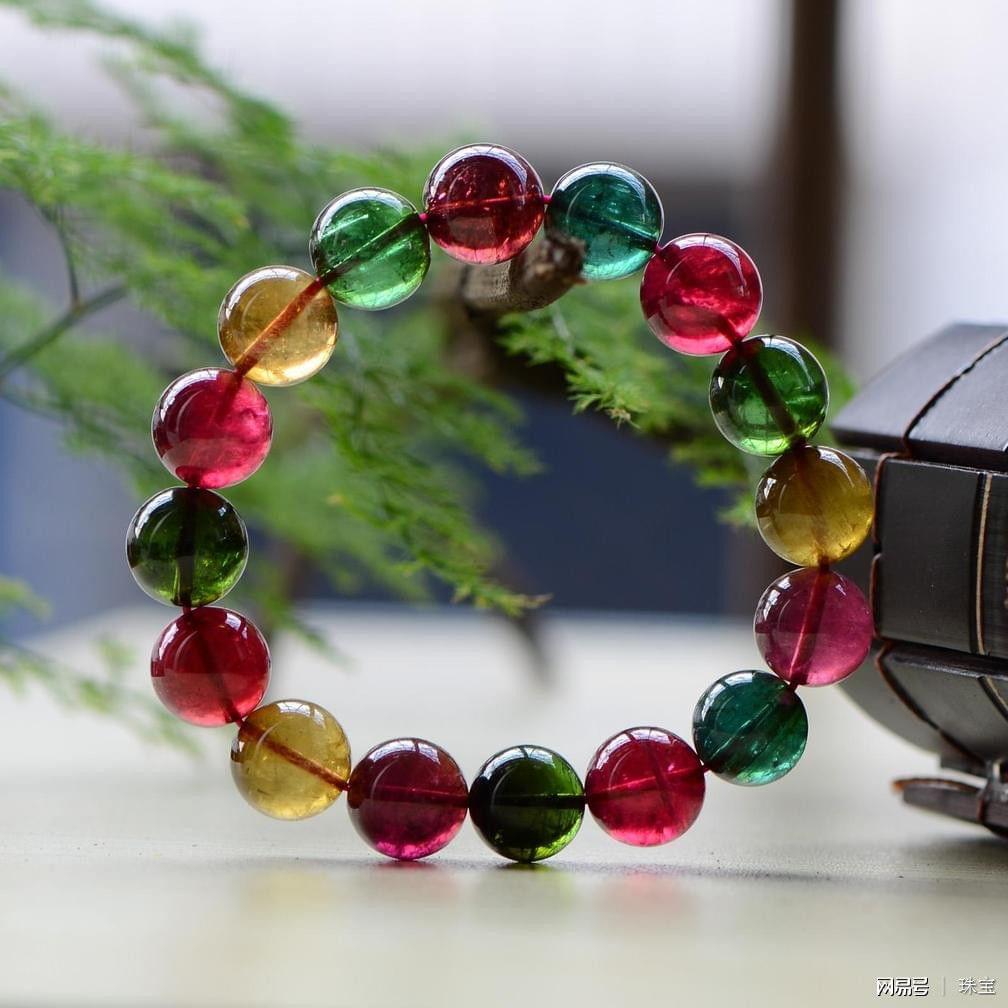 碧璽鑒別與價(jià)格行情，一場自然美景的探索之旅