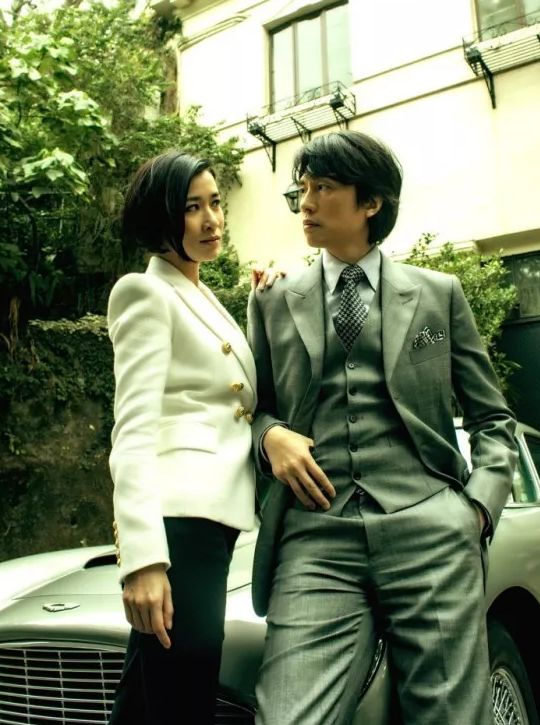 棟篤特工演員,棟篤特工演員，愛的守護與歡笑