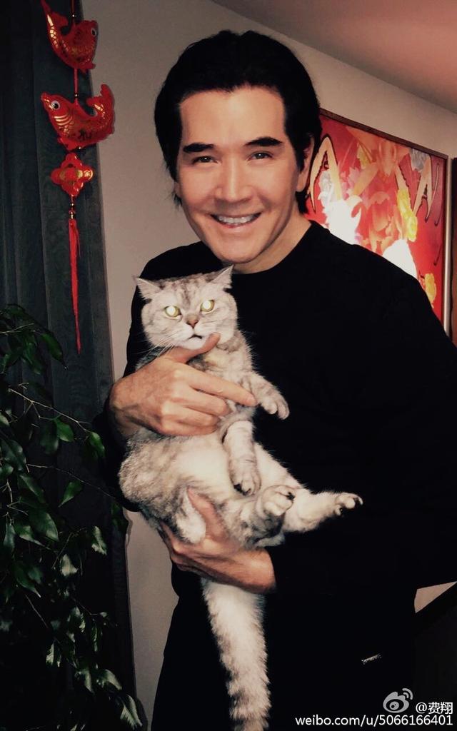 費(fèi)翔微博更新揭秘，小巷神秘小店探險(xiǎn)之旅！