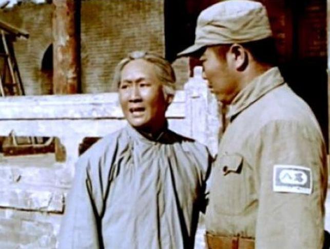 烈火中永生演員表，科技巨獻重塑視界，演繹英雄傳奇！