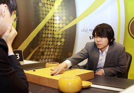 最新圍棋比賽動態(tài)，棋逢對手，激發(fā)潛能與成就感之戰(zhàn)