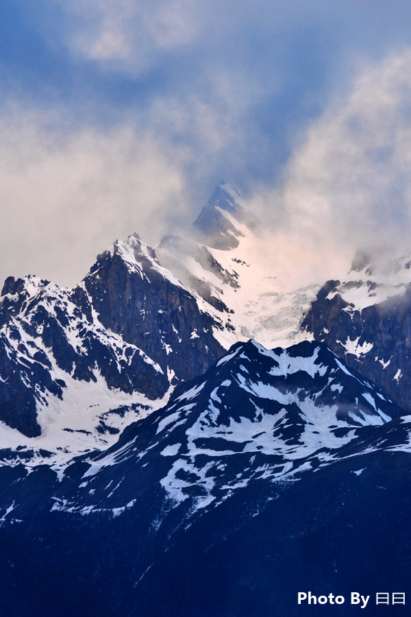 雪山情緣目錄，未來(lái)科技的魅力之旅，高科技產(chǎn)品的新里程碑