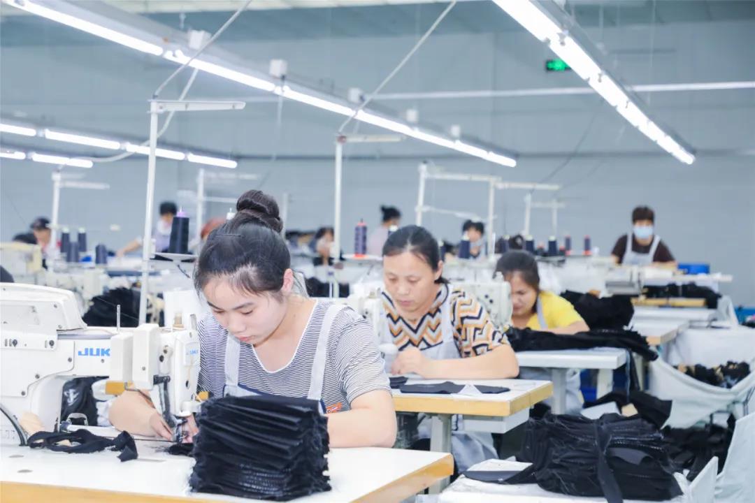 柘城金中服飾招聘啟事，最新職位信息一網(wǎng)打盡