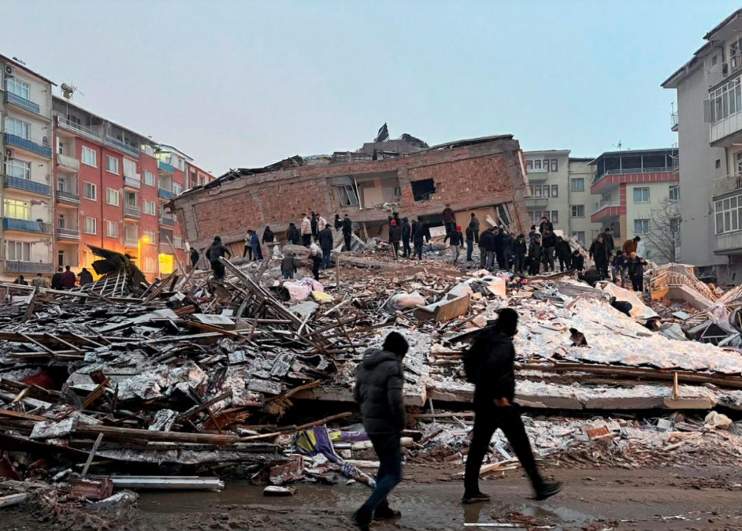 地震動態(tài)更新，變化中的學(xué)習(xí)塑造自信與成就感的奇跡力量