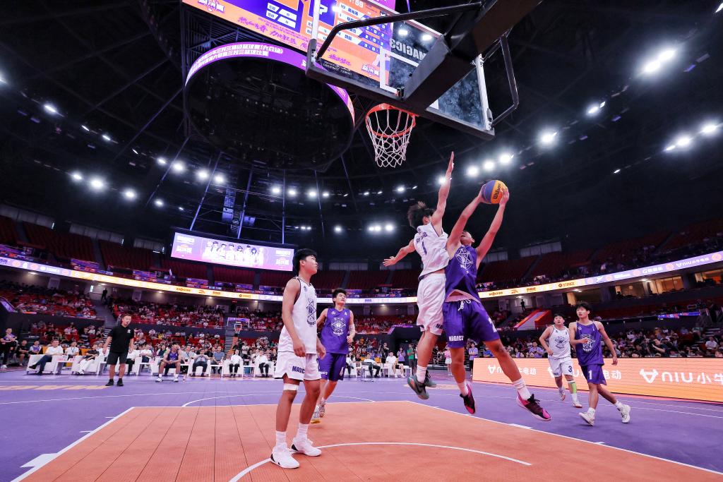 熱血沸騰！上?；@球比賽精彩瞬間不容錯過！??