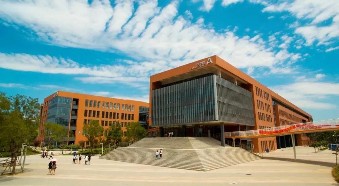 鳳凰傳媒股票行情，逆風(fēng)翱翔，股海航程成就夢(mèng)想之旅