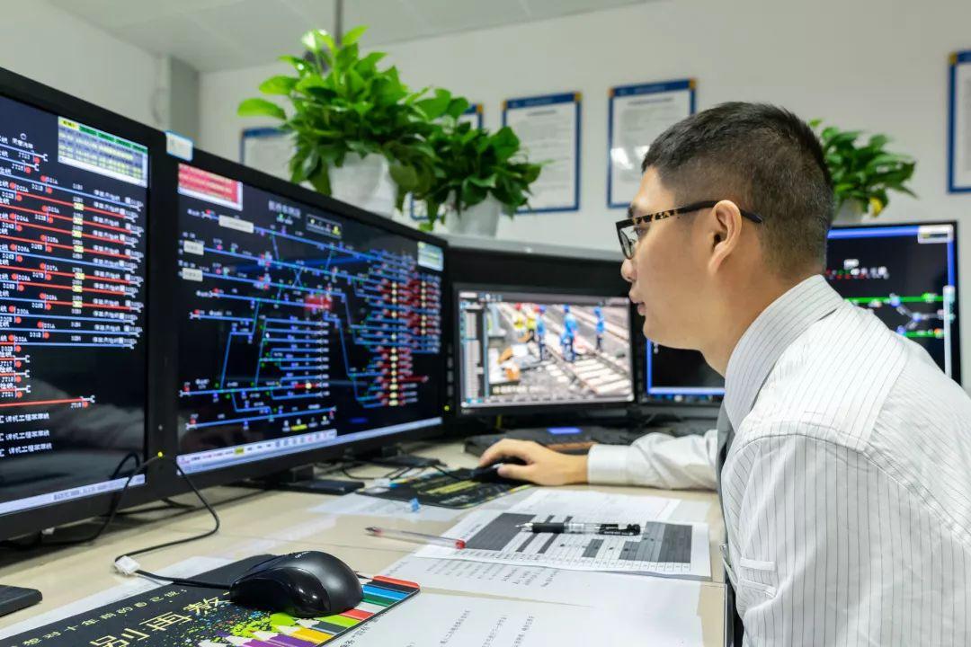 新津司機招聘啟事，科技驅(qū)動，駕馭未來無限機遇