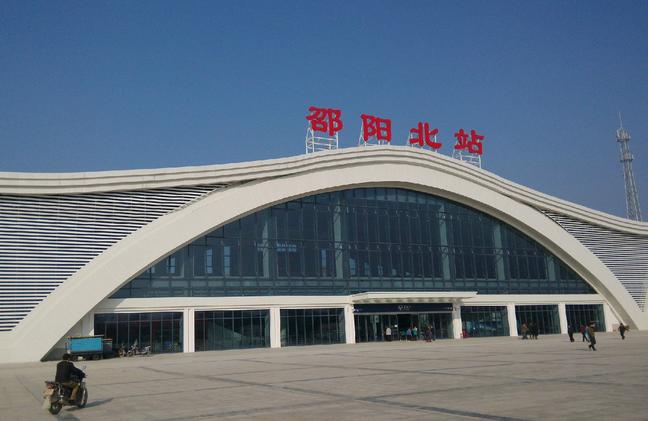 楊橋高鐵最新動(dòng)態(tài)揭秘，小巷深處的意外發(fā)現(xiàn)