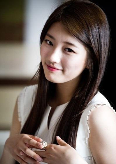 韓國(guó)女明星顏值重塑美麗新風(fēng)尚，科技與顏值的完美融合！