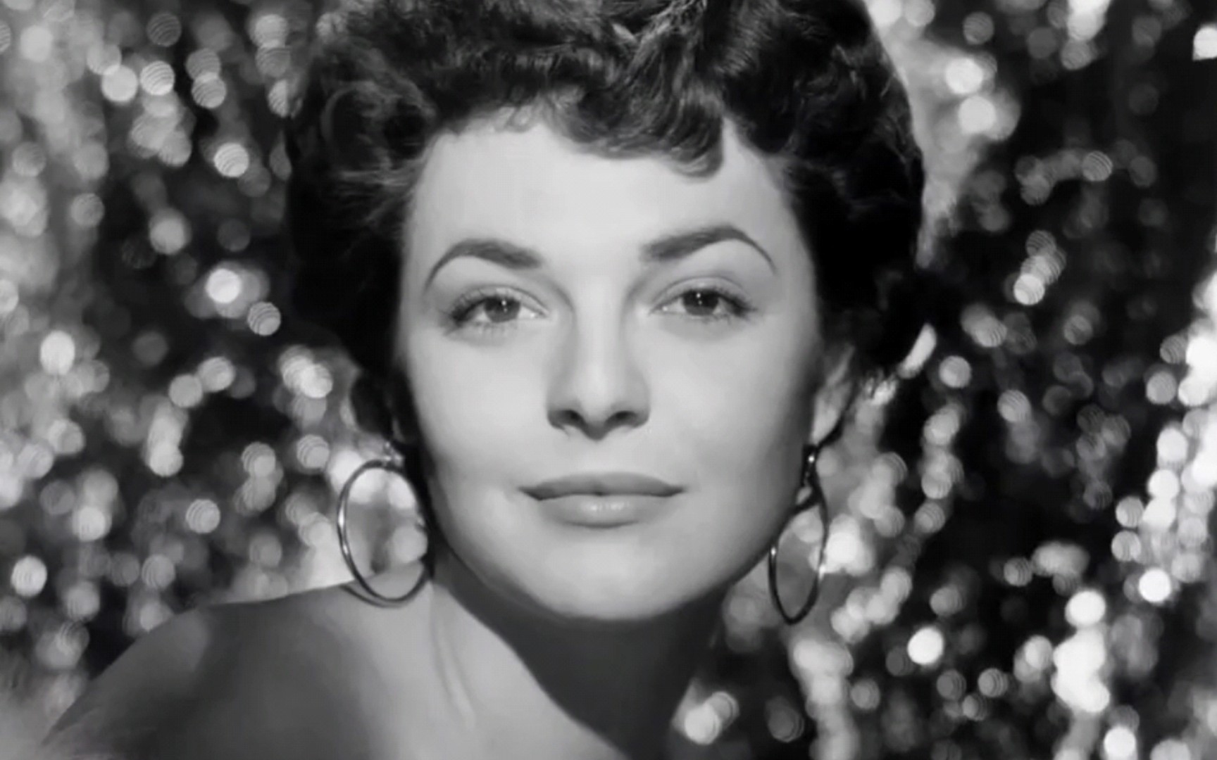 雙棲演員，科技與生活完美交融的典范代表