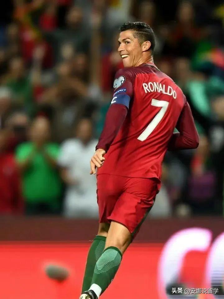 足球比賽的英語(yǔ)之旅，通往自然美景的鼓舞之旅