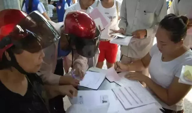 深圳電動(dòng)車禁令最新動(dòng)態(tài)，城市變遷與個(gè)體成長同步展開。