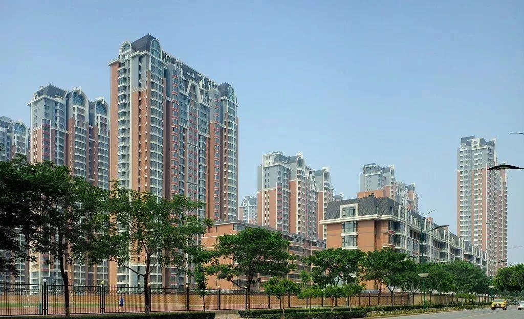 石家莊房價動態(tài)更新，夢想之城崛起與自信步伐的同步前行