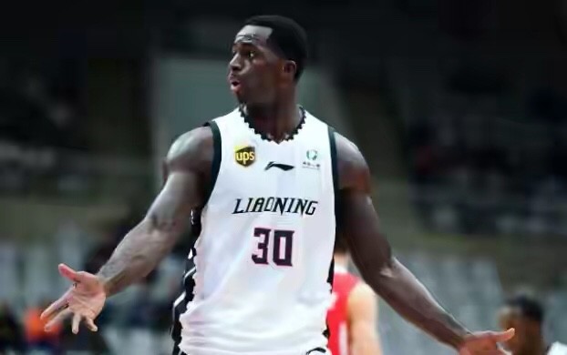 遼寧男籃外援最新動(dòng)態(tài)，科技重塑籃球魅力，競(jìng)技激情空前體驗(yàn)