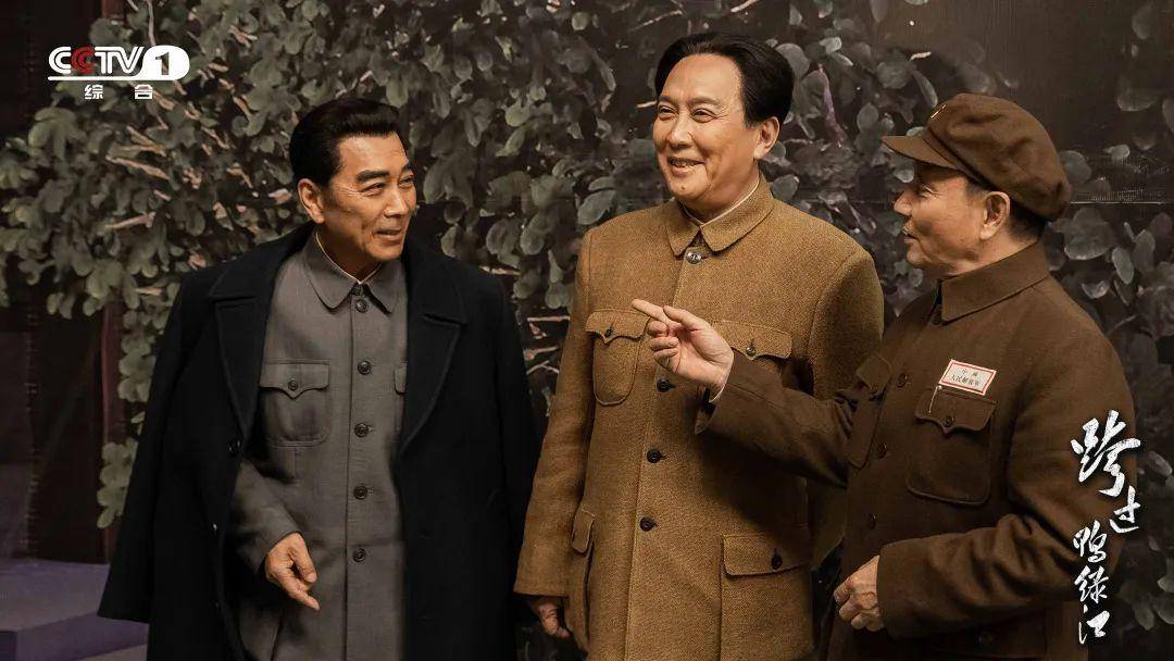 葉劍英演員的日常，友情、熱愛與舞臺上的英雄夢探索