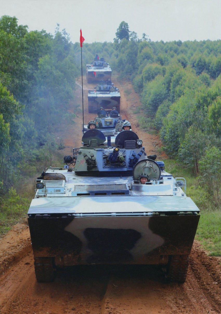 中國(guó)陸軍榮耀壁紙，展現(xiàn)擔(dān)當(dāng)與力量的手機(jī)壁紙新風(fēng)尚