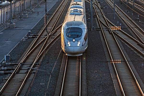 三原高鐵最新進(jìn)展與挑戰(zhàn)全面解析