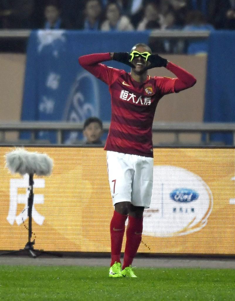 蘇寧足球比賽最新動態(tài)，綠色征途，踏足自然美景，探尋內(nèi)心寧靜