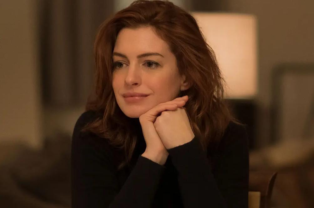 『2025中長發(fā)最新發(fā)型女，時尚趨勢與造型指南大揭秘』