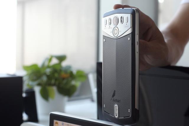 紅鳥健康手機(jī)最新進(jìn)展揭秘，科技重塑健康，未來(lái)觸手可及