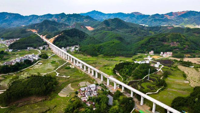 廣西都安高鐵最新動態(tài)，溫馨旅程即將啟程