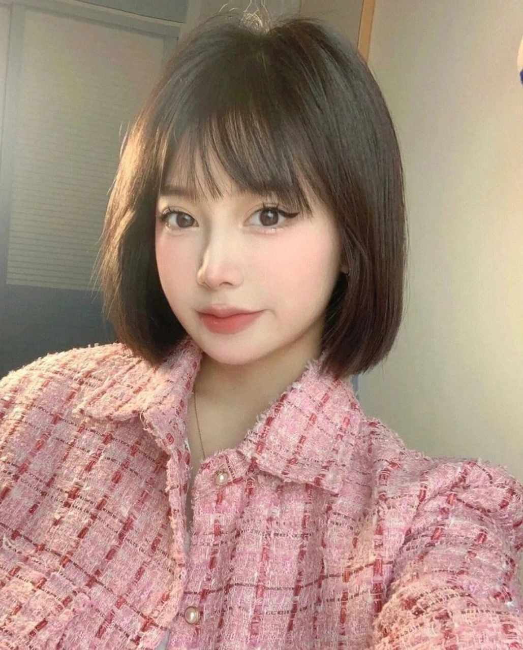 2025年女性最新短發(fā)發(fā)型，時(shí)尚減齡秘籍