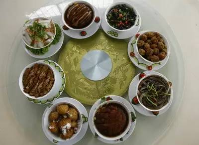 新沂八大碗最新版，小巷中的美食秘境探索