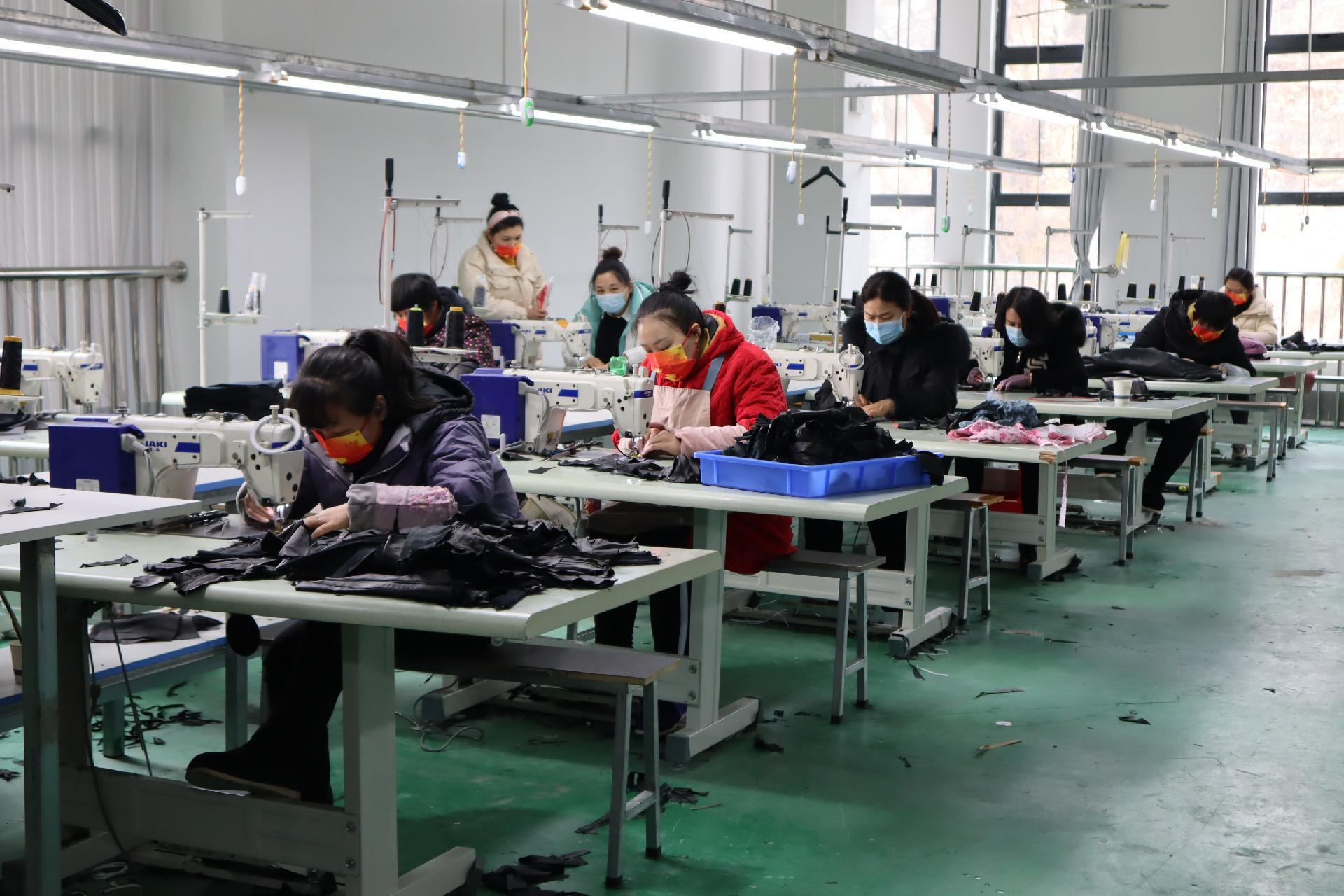 建始最新招聘動態(tài)，觀點(diǎn)闡述與解析