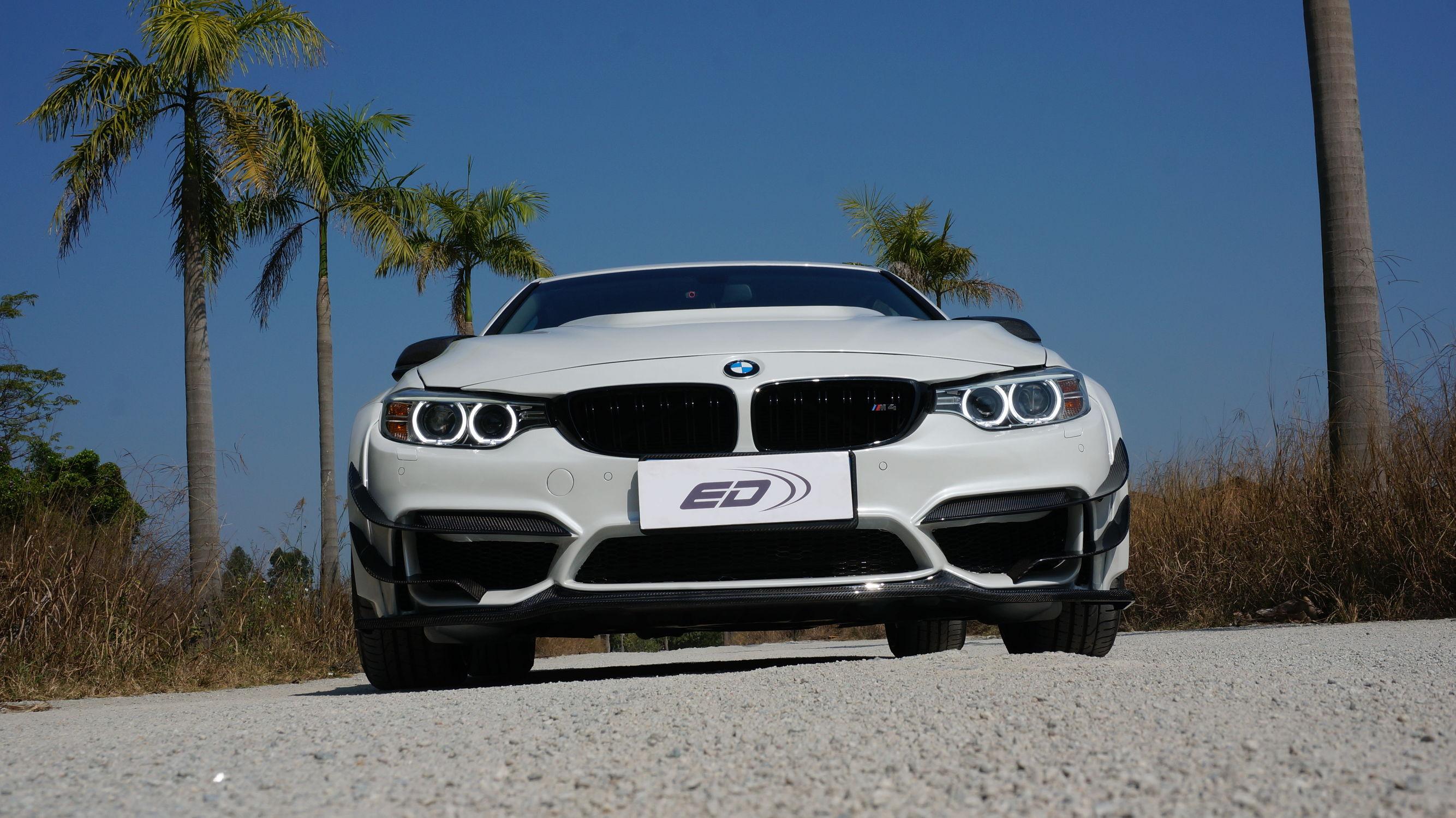 女士寶馬最新款，巷弄間的駕駛之夢(mèng)