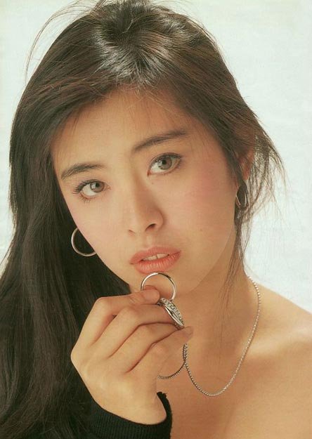 王祖賢最新照片，科技重塑魅力，時(shí)代前沿體驗(yàn)風(fēng)采