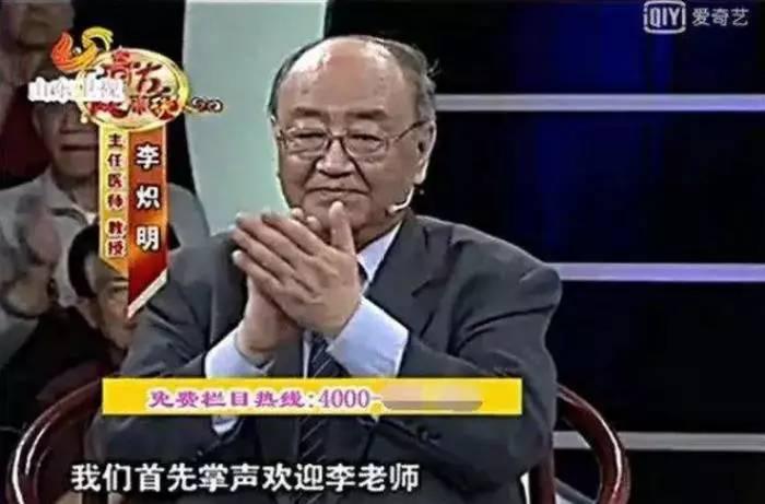 女院長(zhǎng)的貼身神醫(yī)，醫(yī)術(shù)與情感的雙重傳奇故事最新更新。