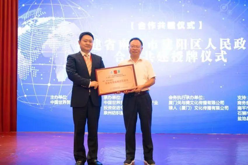 快手福利微拍52最新精彩瞬間分享，小紅書(shū)上的不容錯(cuò)過(guò)時(shí)刻