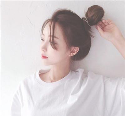 科技與美學(xué)重塑生活品質(zhì)，最新微信美女高清頭像分享