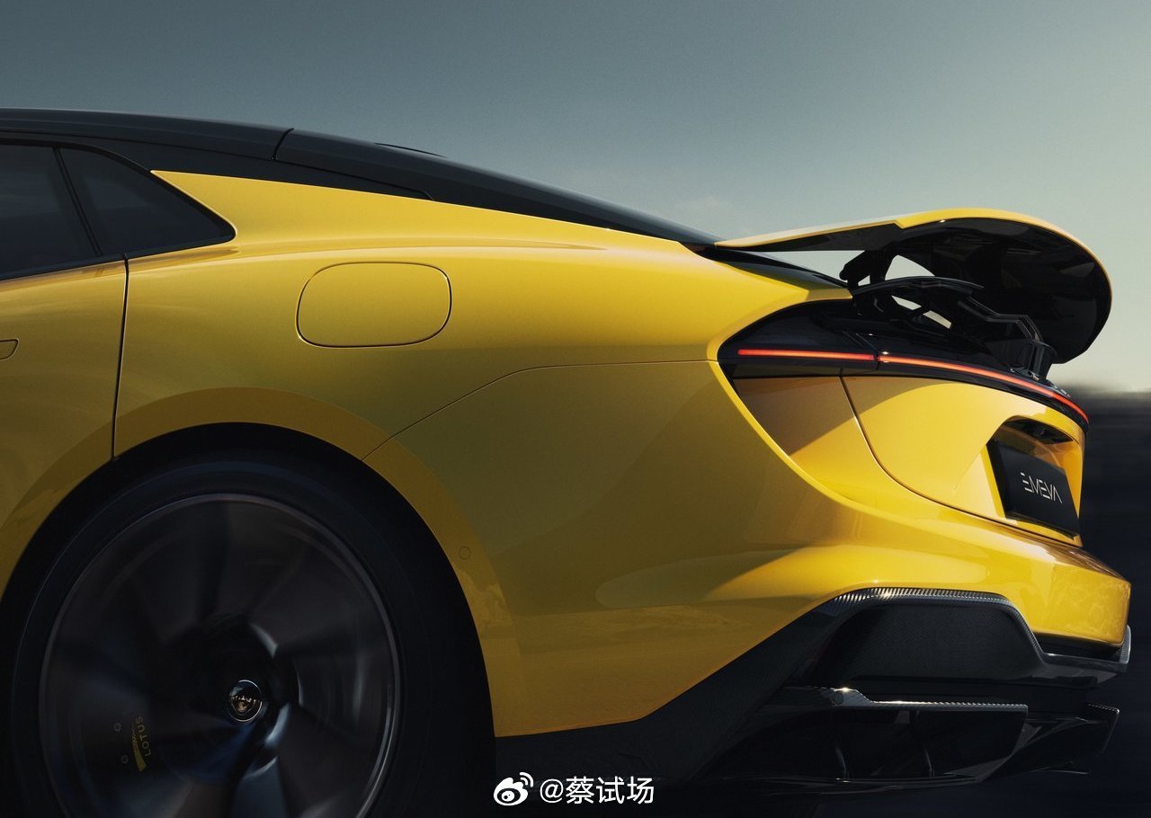 路特斯最新款驚艷亮相，奢華與科技的完美融合！